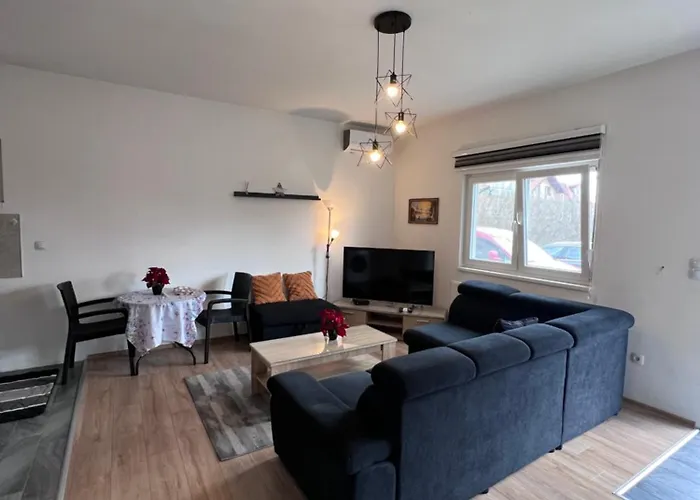Oasis Royal Apartments